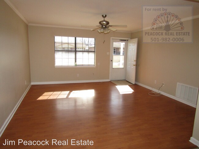 Foto del edificio - 3 br, 1 bath House - 7 Collins Court