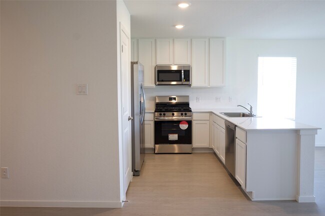 Foto del edificio - 26614 Pampas Grass Ln