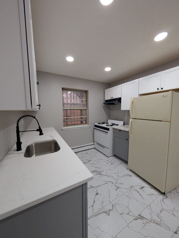 Foto principal - 52-54 W Stratford Pl