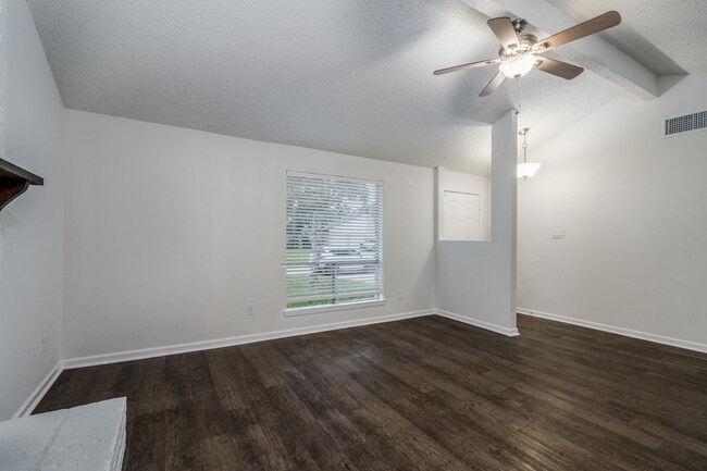 Building Photo - 1163 Rock Canyon Dr