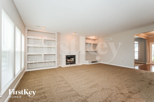 Building Photo - 218 Greenshire Ln
