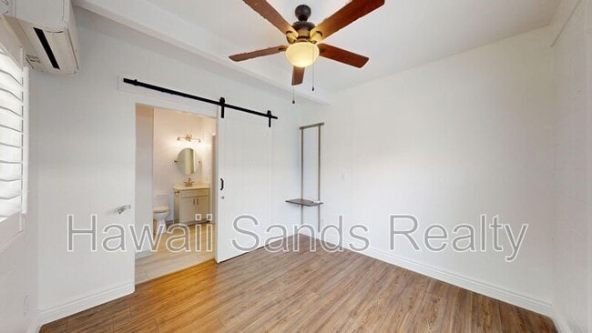 Building Photo - 3331 Hayden St