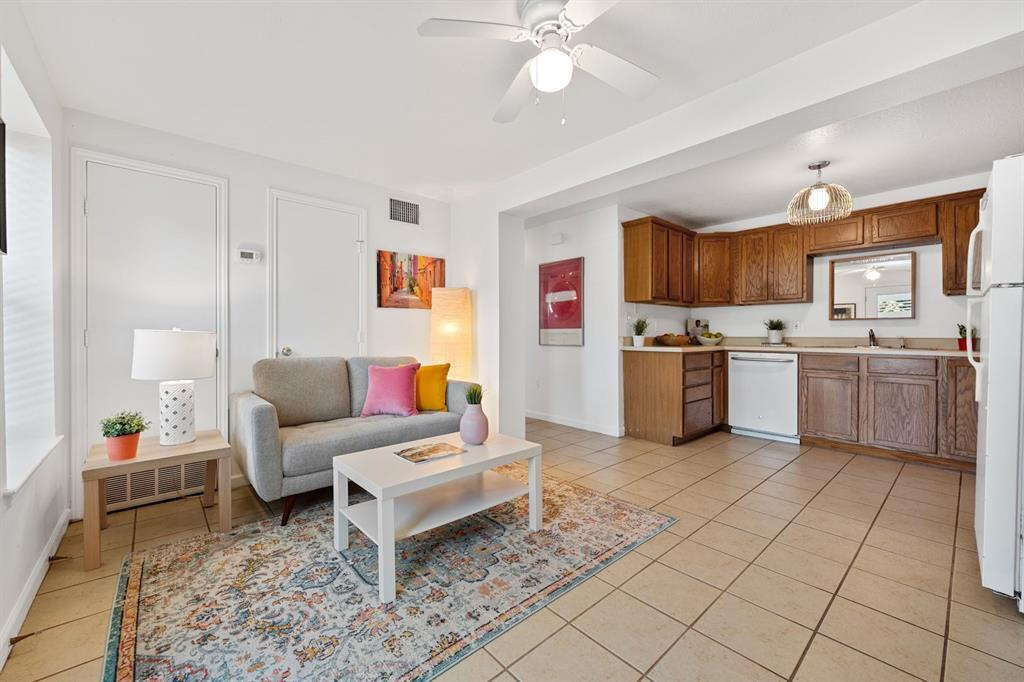 Foto principal - 1808 E 14th St