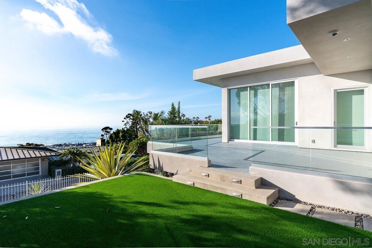 Primary Photo - 7225 Encelia Dr