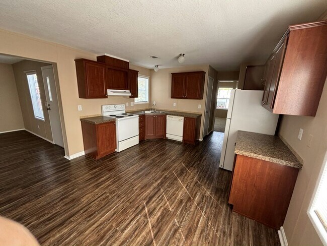 Foto del edificio - 6402 NW 28th St