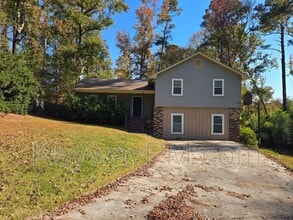 Building Photo - 3844 Creek Ct