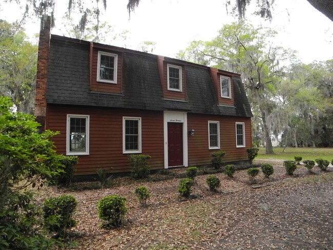 Building Photo - 713 Suncrest Blvd