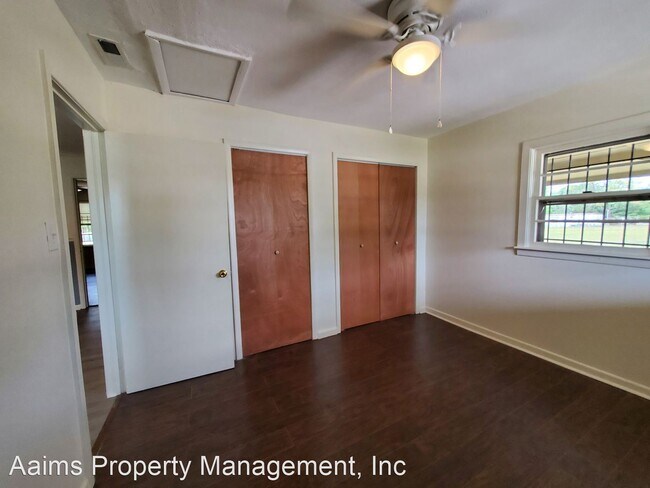 Foto del edificio - 3 br, 1 bath House - 716  Eva Circle