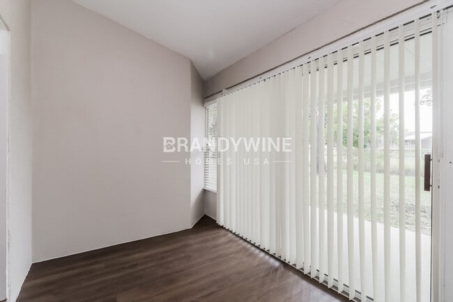 Building Photo - 18802 Whiterock Ln