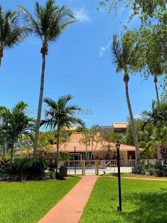 Foto del edificio - 13120 SW 92nd Ave