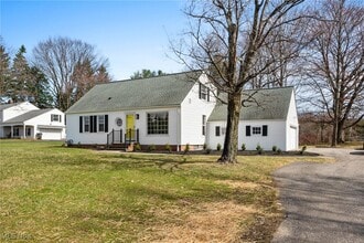 Building Photo - 5205 Harper Rd