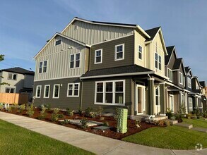 Building Photo - 3408 SE 81st Ave