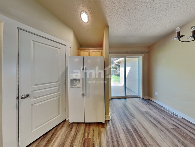 Building Photo - 1699 N Firebrick Drive