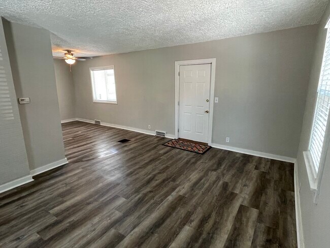 Foto del edificio - 1226 N 9th St