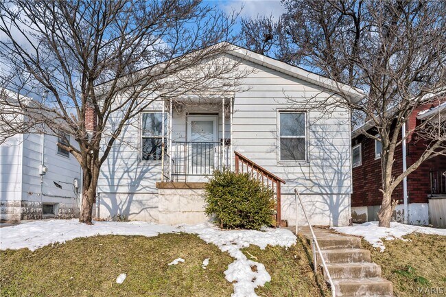 Foto del edificio - 3915 Schiller Pl