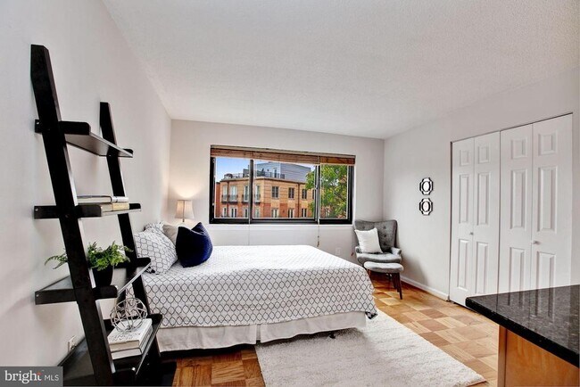 Foto del edificio - 1816 New Hampshire Ave NW