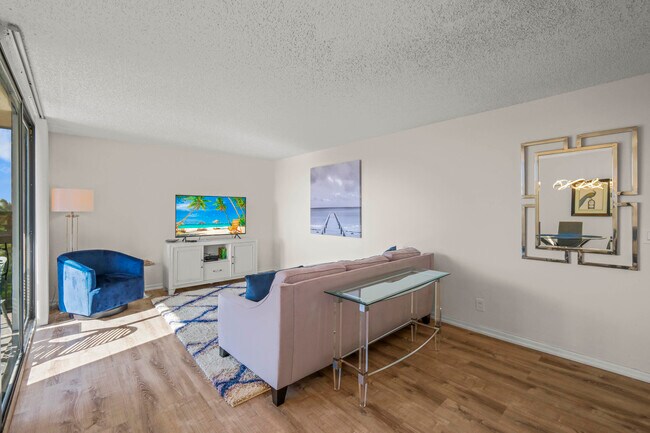 Foto del edificio - 2255 Lindell Blvd