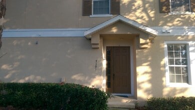 Building Photo - 7101 Red Lantern Dr