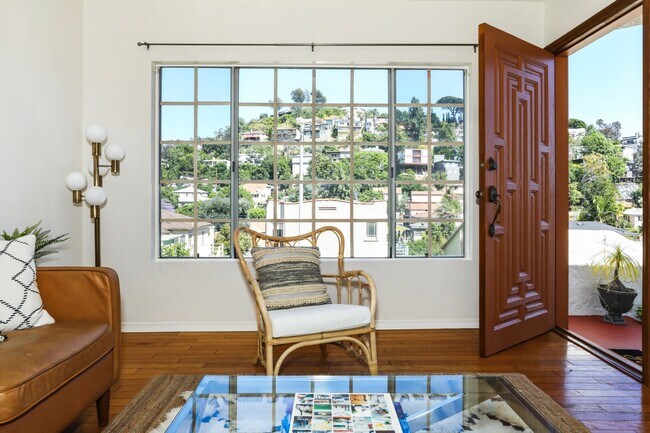 Foto del edificio - 1811 W Silver Lake Dr