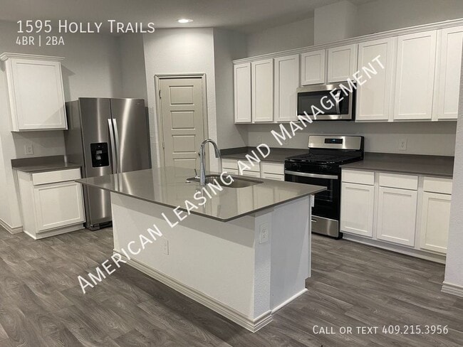 Building Photo - 4/2 New Construction in HJISD Now Available!