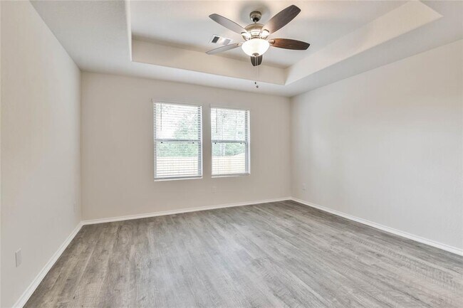 Building Photo - 14616 Wheeler Dr