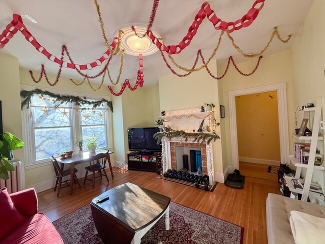 Foto del edificio - 283 Summer St