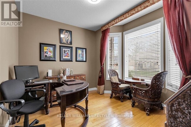 Building Photo - 206 Ambleside Dr