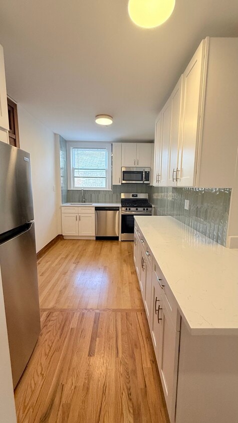 Foto principal - 5400 W George St