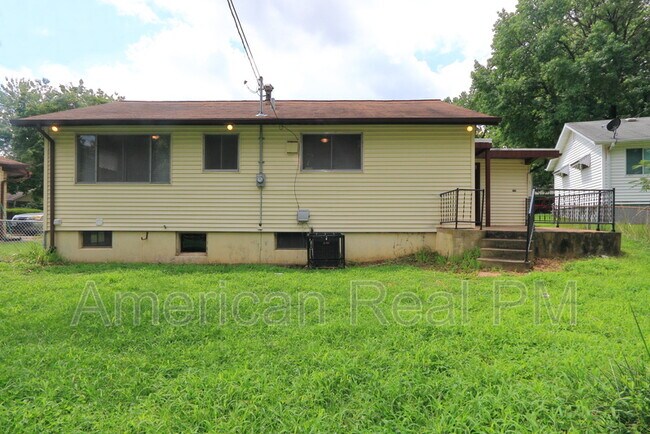Building Photo - 8313 Buddie Dr
