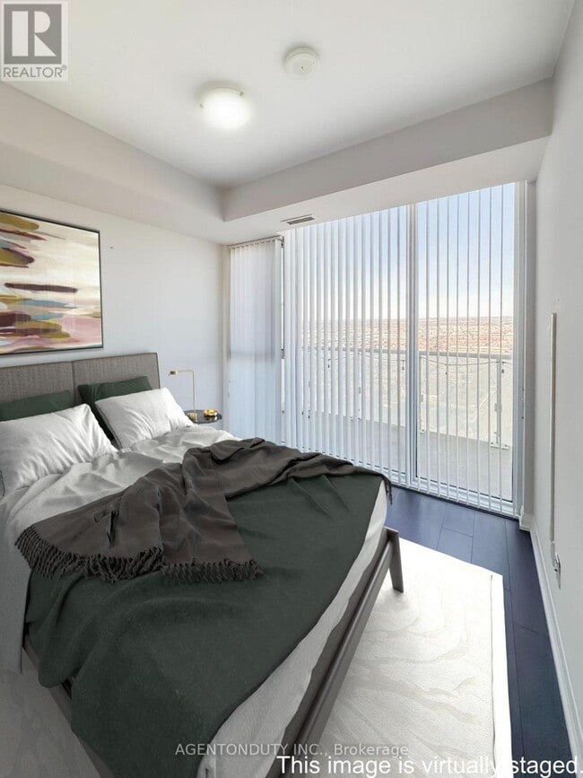 Building Photo - 7895 Jane St