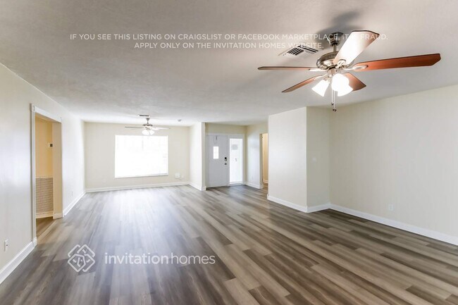 Foto del edificio - 820 NW 76th Terrace