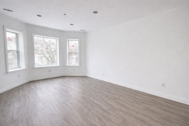 Foto del edificio - 3340 W Evergreen Ave