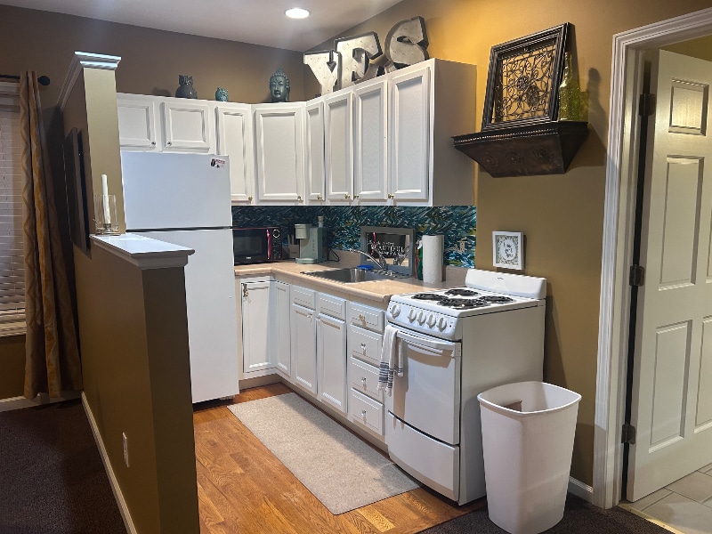 Foto principal - 11609 Detroit Ave