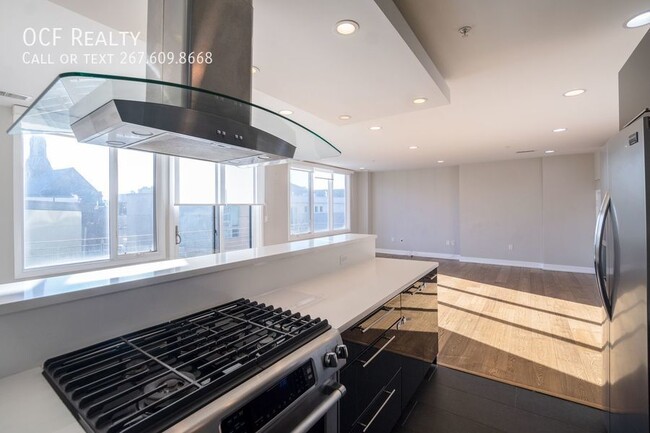 Building Photo - Northern Liberties Two Bedroom / Two and a...