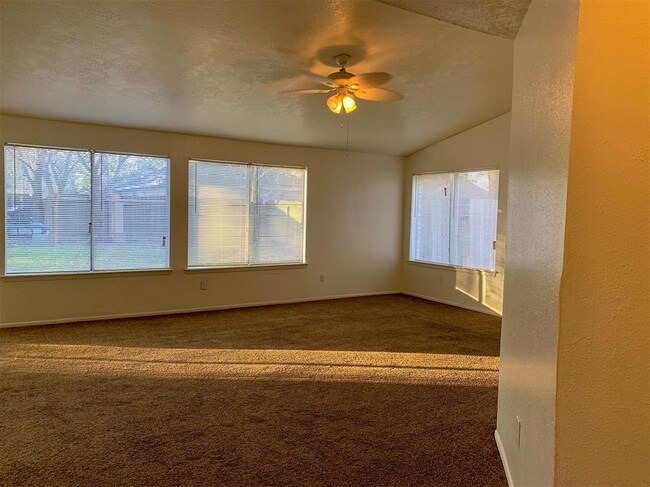 Building Photo - 10918 Ambergate Dr