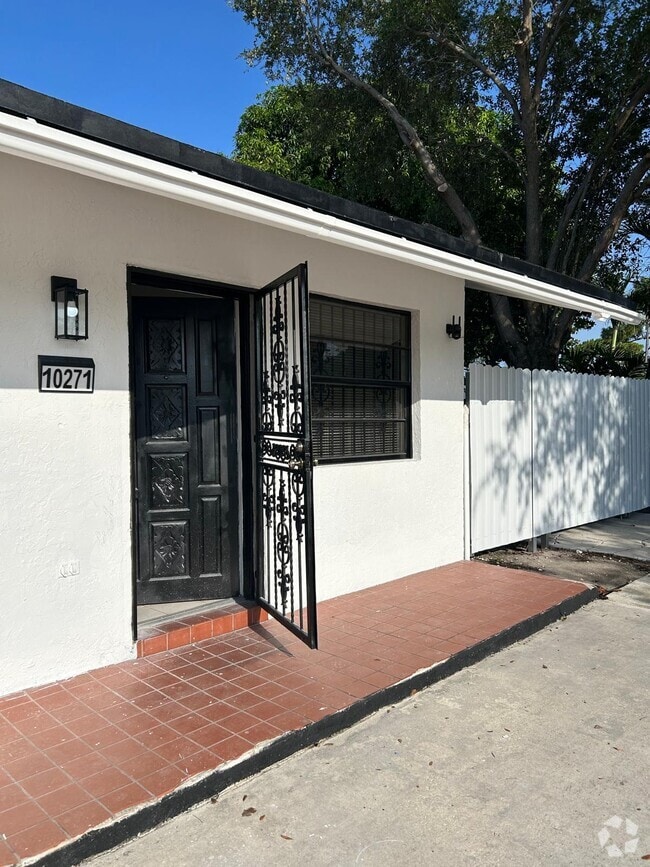 Building Photo - 10271 NW 25th Ave