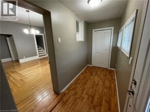 Building Photo - 75 Park Ave