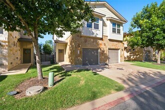 Building Photo - 8921 Parker Ranch Cir