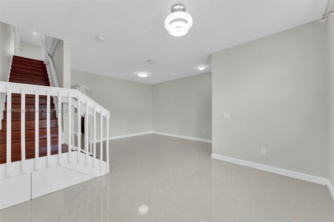 Building Photo - 4221 SW 157th Ave