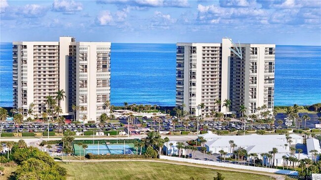 Foto del edificio - 9550 S Ocean Dr