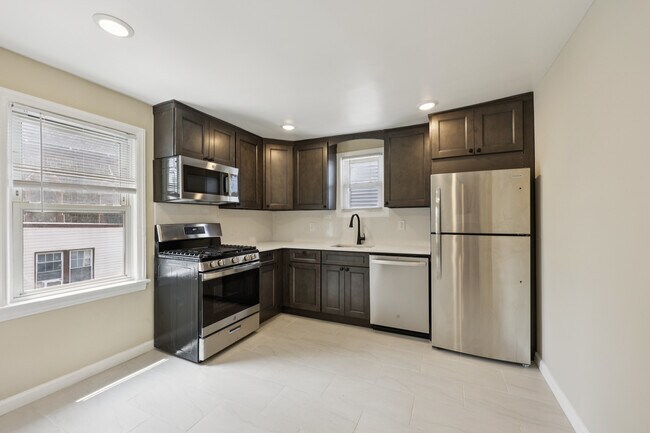 Foto del edificio - 325 7th St