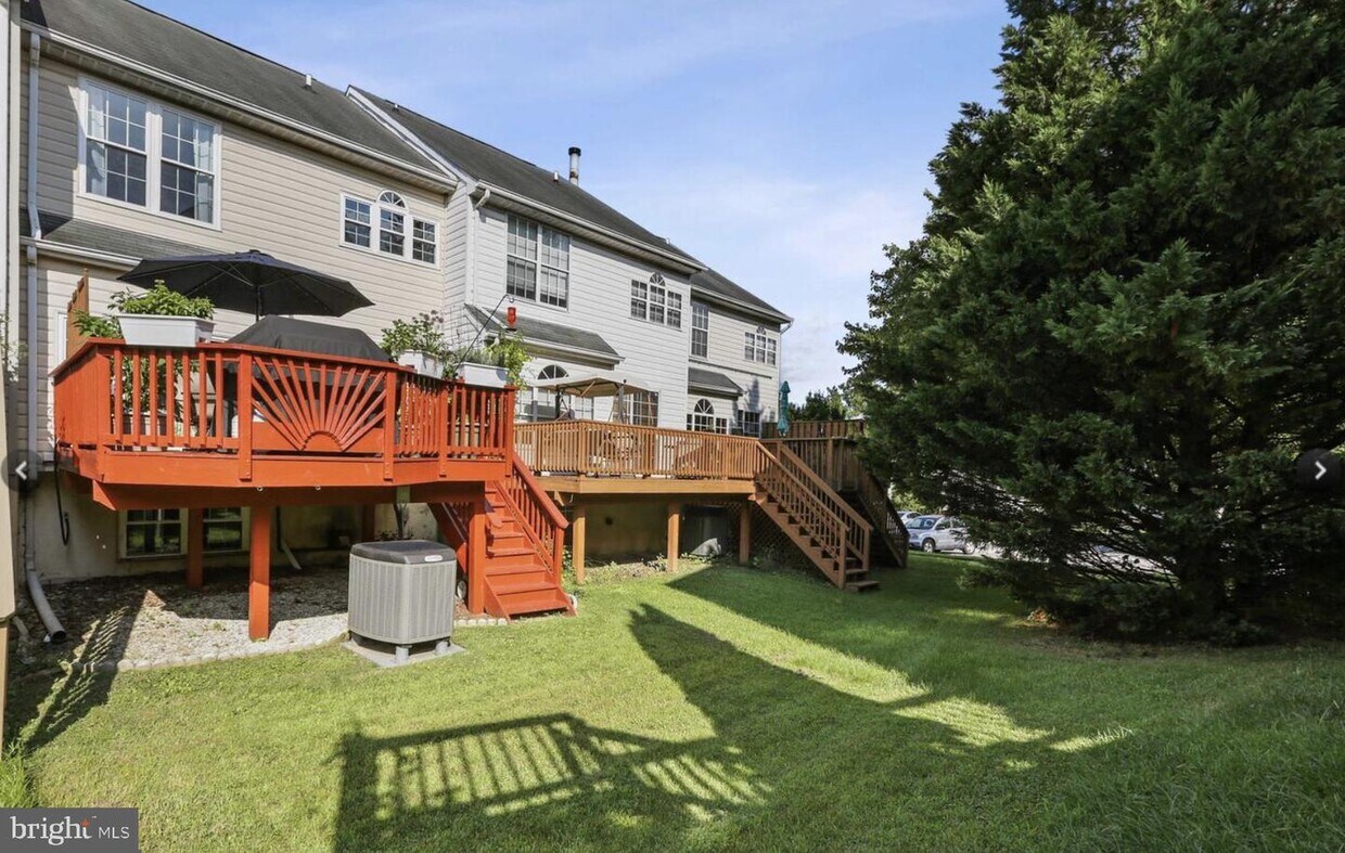 533 Westside Blvd, Catonsville, MD 21228 Townhome Rentals in