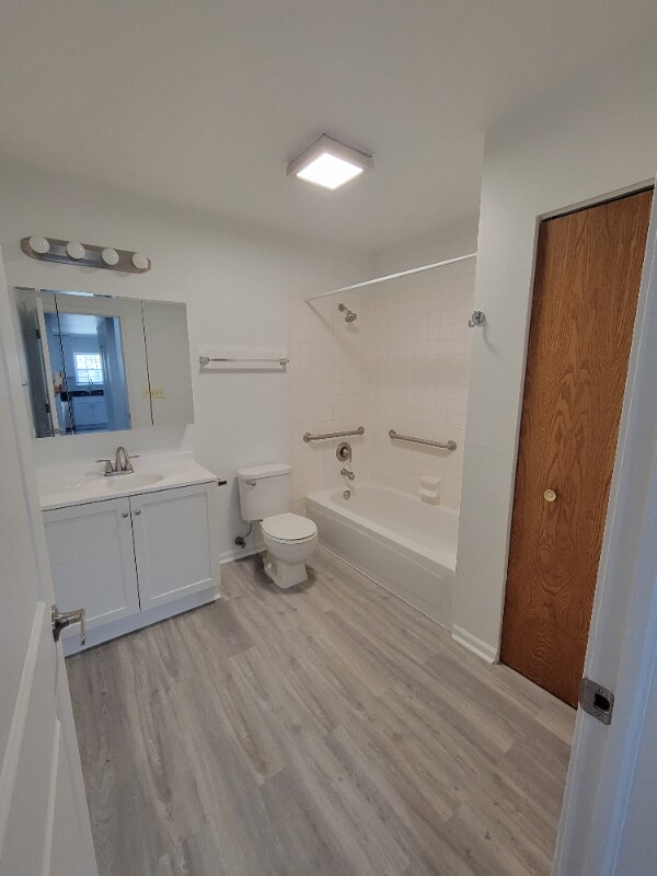 Foto del edificio - 4905 Belmont Rd
