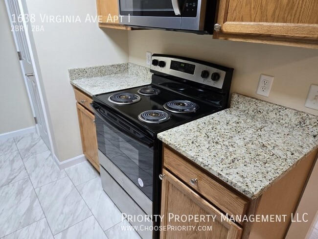Foto del edificio - Updated 2BR 2BA Townhome, Harrisonburg