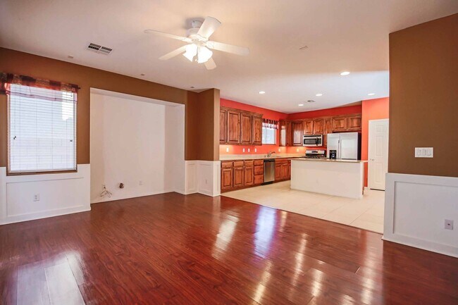 Foto del edificio - Luxurious Retreat in the Heart of Las Vegas