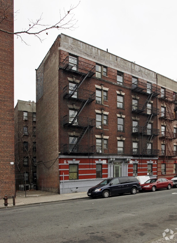 Building Photo - 407-409 W 205th St