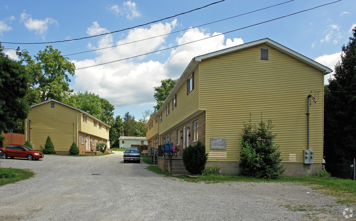 2608 N Avery St, Parkersburg, WV 26104 Apartments in Parkersburg, WV