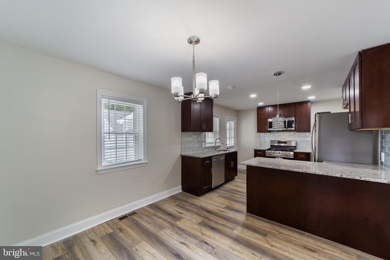 Foto principal - 998 N Valley Forge Rd