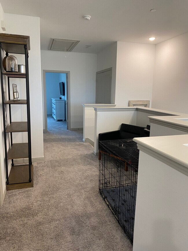 Foto del edificio - 1048 Homestead Way