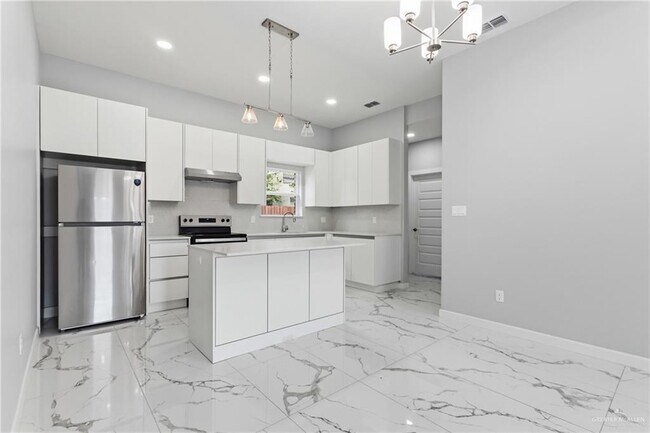 Foto del edificio - 22 South Dr